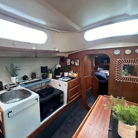 Апартаменты Un Salon Sur L Eau *