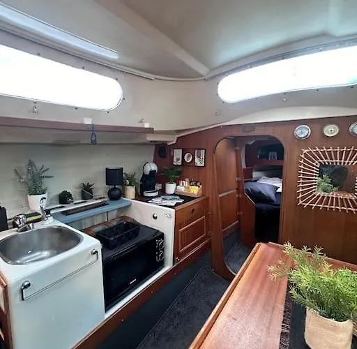 Διαμέρισμα D La De *